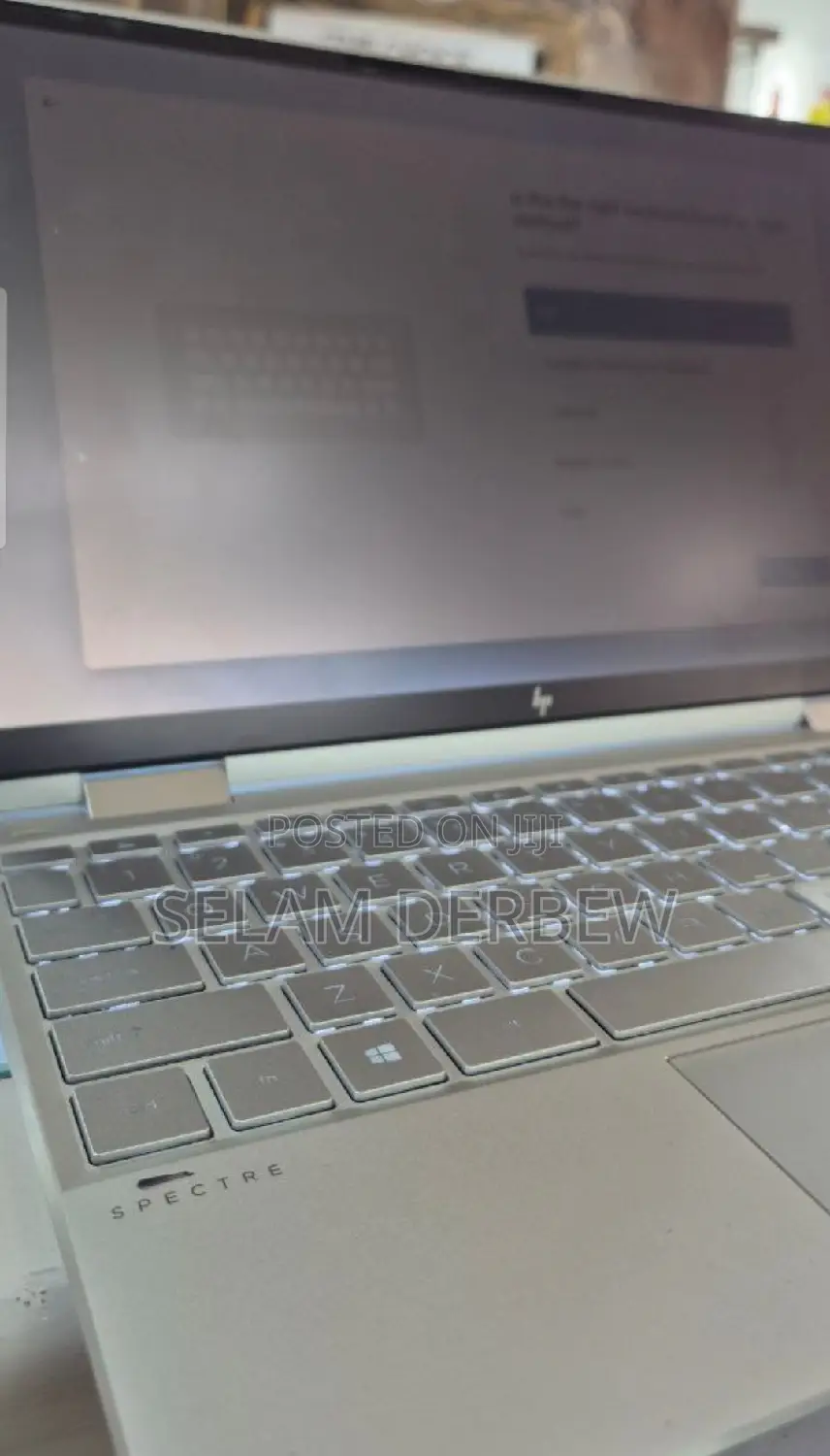 New Laptop HP Spectre X360 16GB Intel Core I7 SSD 1T