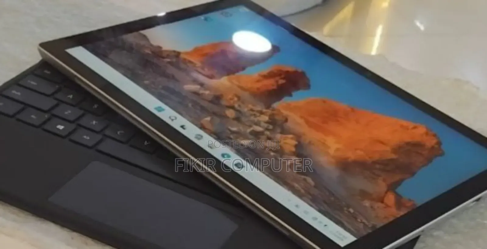 New Laptop Microsoft Surface Pro 7 16GB Intel Core I7 SSD 256GB