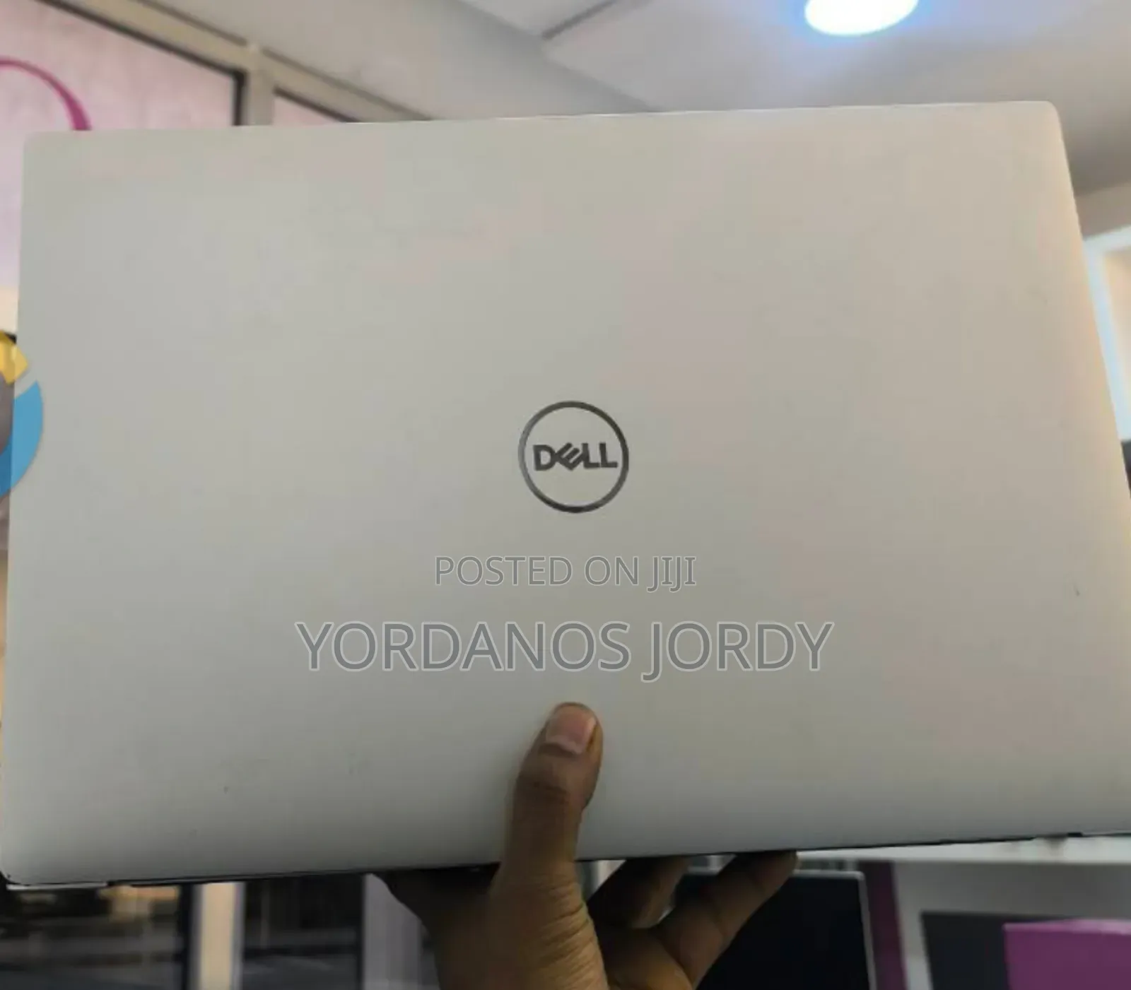 New Laptop Dell Precision 15 5520 16GB Intel Xeon SSD 512GB