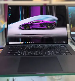 New Laptop Dell XPS 15 16GB Intel Core I7 SSD 512GB