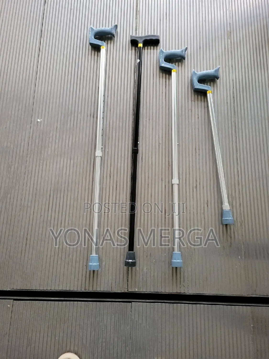 Walking Stick罩蜷added Safety Features — Perfect for Everyday