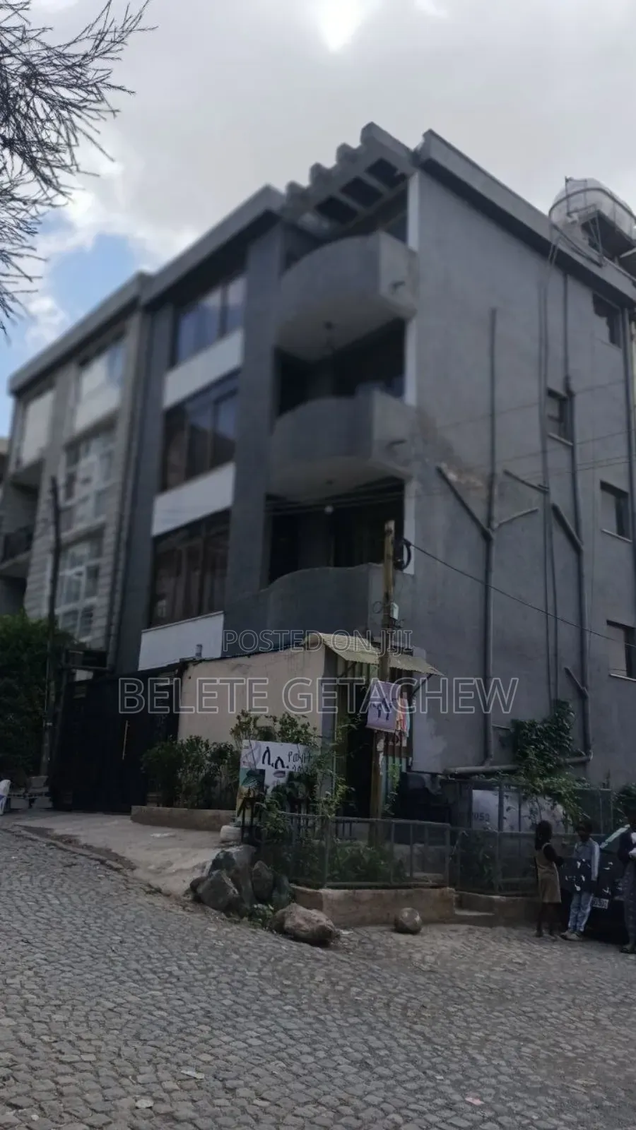 5bdrm House in Semit 72, G+3 House, Bole for sale