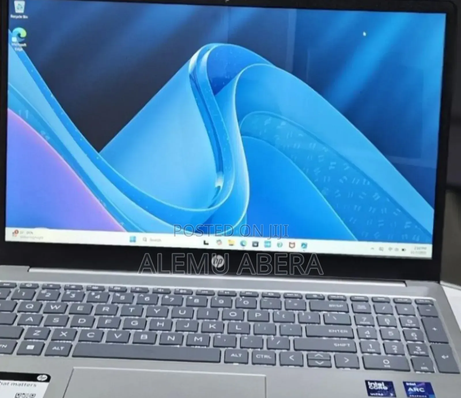 New Laptop HP 16GB Intel Core Ultra 7 SSD 512GB