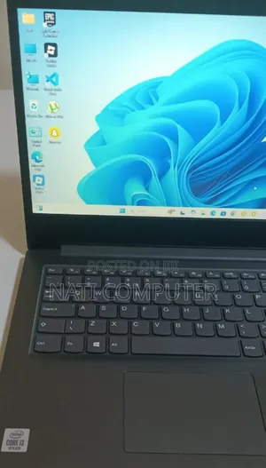 New Laptop Lenovo Ideapad 3 4GB Intel Core I3 SSD 500GB