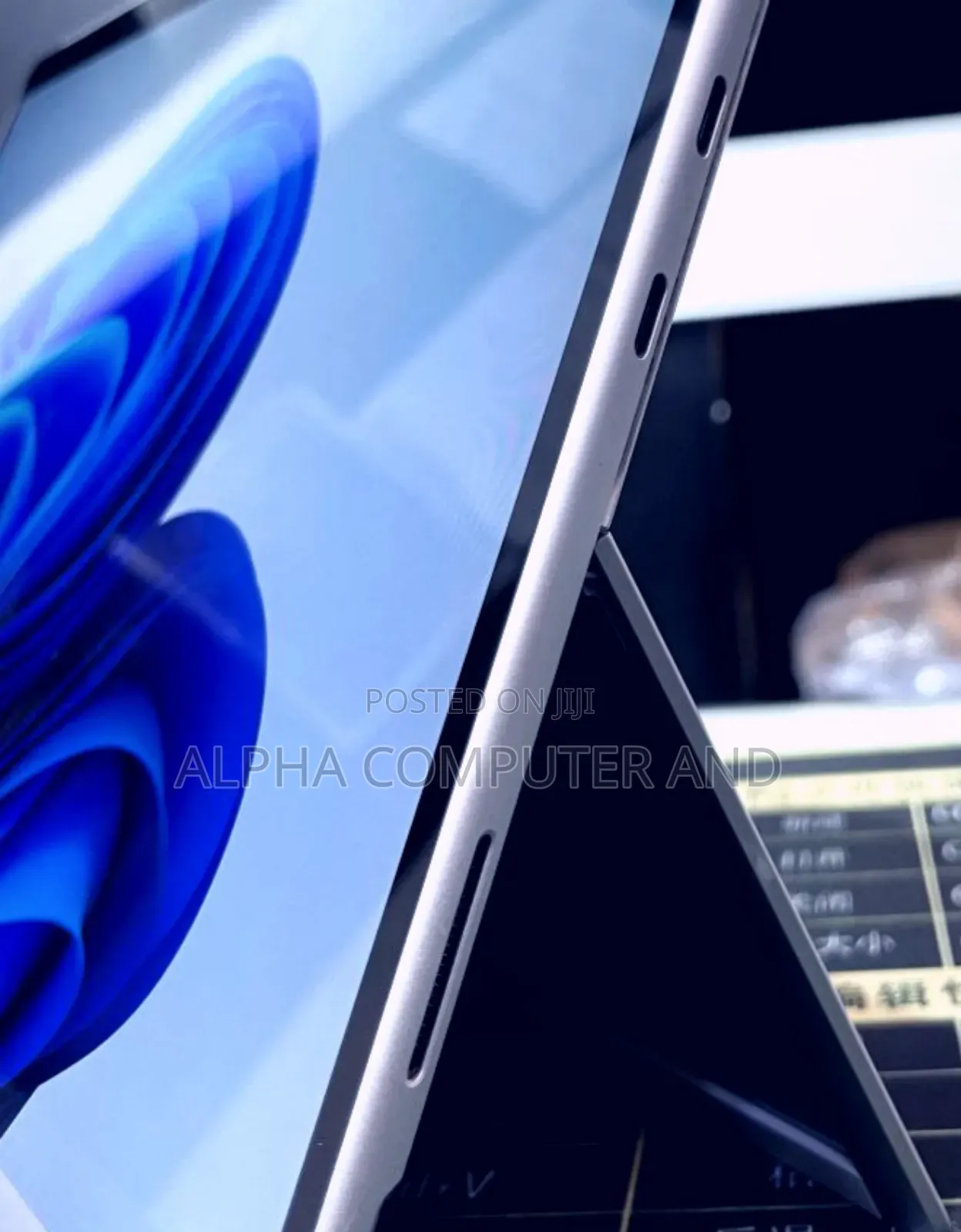 New Laptop Microsoft Surface Laptop 7 16GB Intel Core I7 SSD 512GB