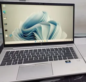 New Laptop HP EliteBook 840 G8 16GB Intel Core I7 SSD 512GB