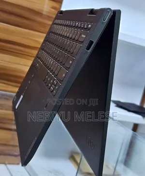 New Laptop Lenovo Yoga 11e 12GB Intel Core I5 SSD 512GB