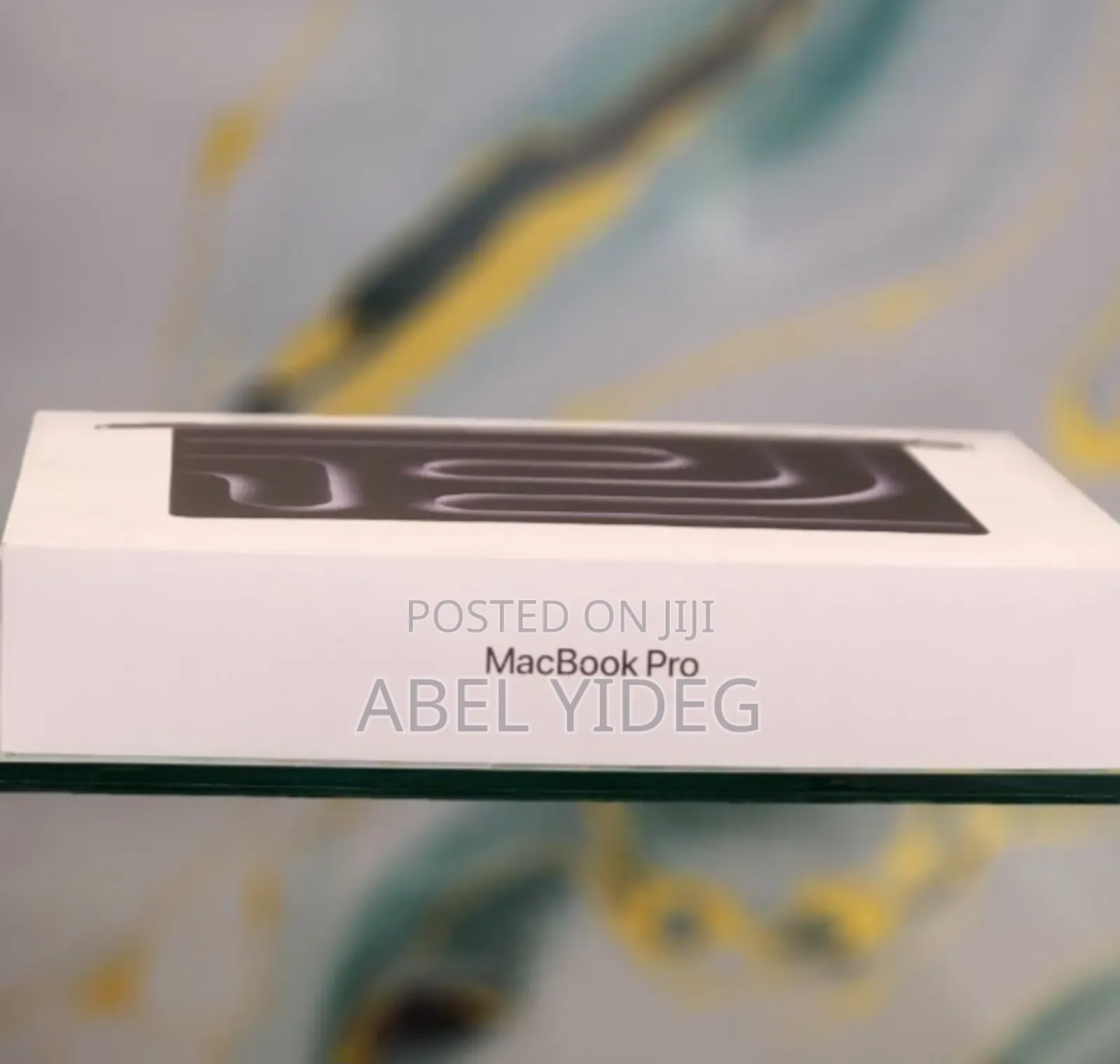 New Laptop Apple MacBook Pro 16GB Apple M5 SSD 1T