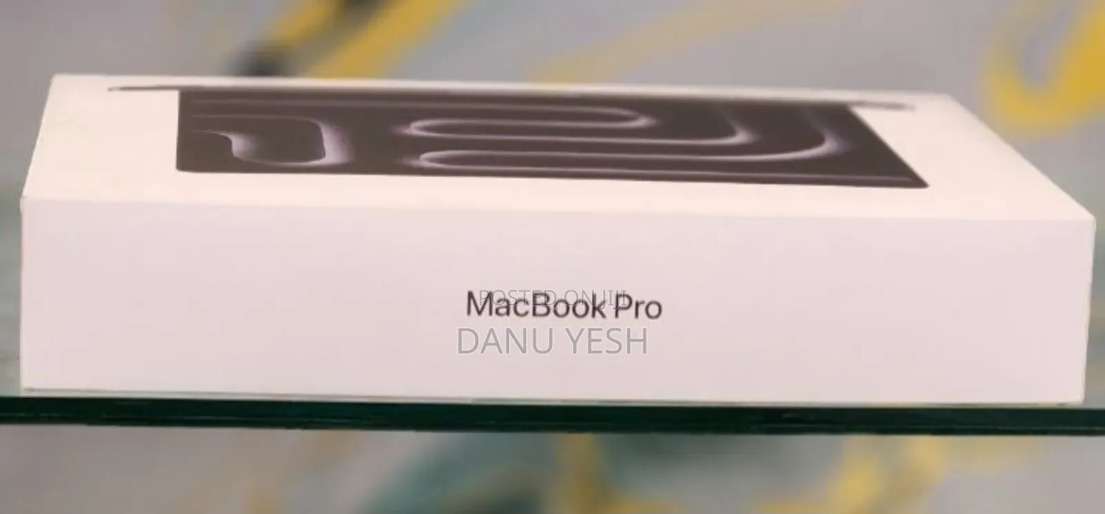 New Laptop Apple MacBook Pro 16GB Apple M5 SSD 1T