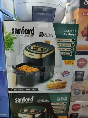 Sanford Sf2457af Manual Air Fryer. It Has a 3.5 Liter Capacity.