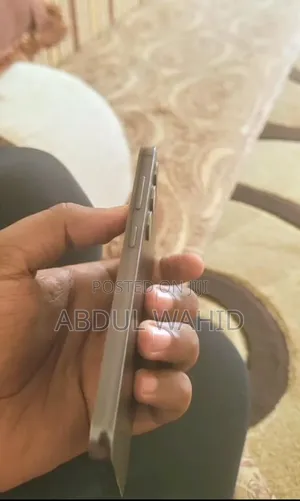 Samsung Galaxy S23 128 GB