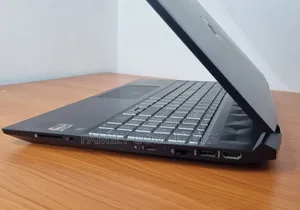 New Laptop HP Pavilion 15 16GB AMD Ryzen 7 SSD 512GB