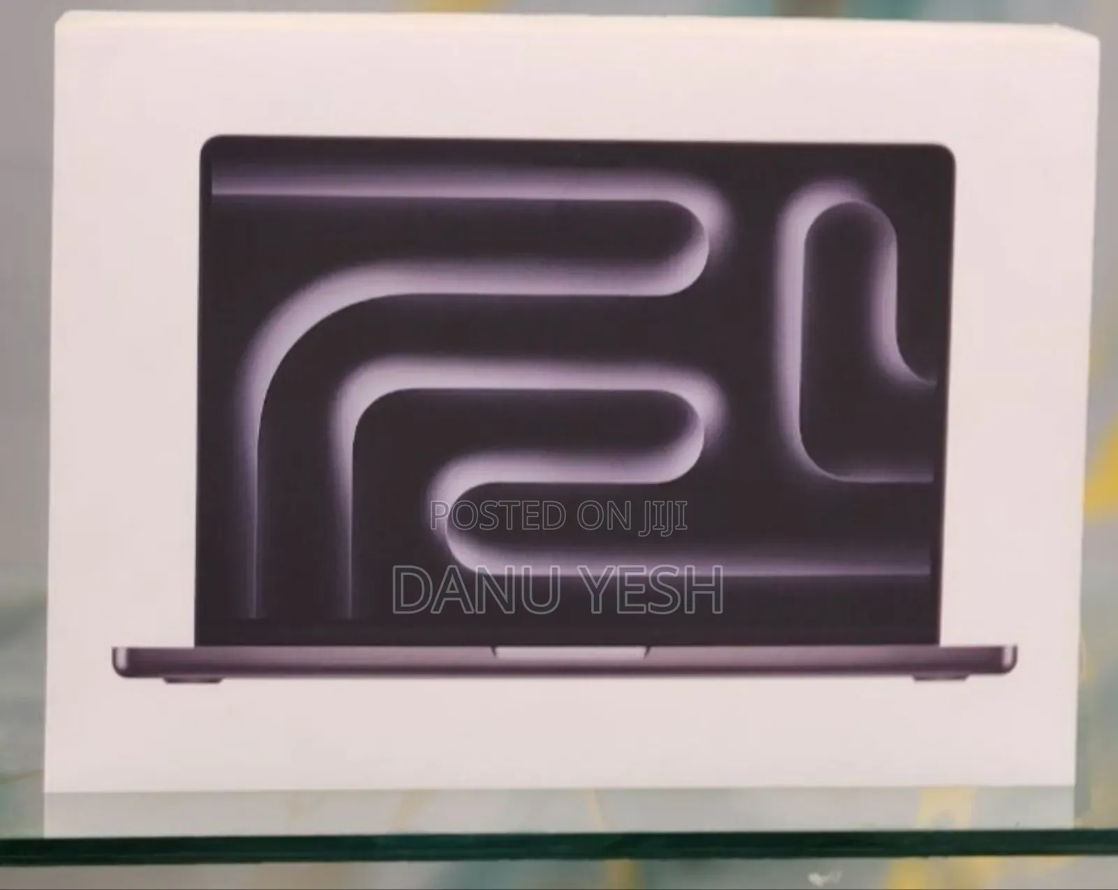 New Laptop Apple MacBook Pro 16GB Intel Core I5 SSD 1T