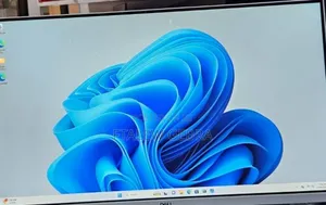 New Laptop Dell Inspiron 17 7779 16GB Intel Core I7 SSD 512GB