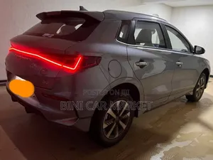 BYD E2 43 kWh 94 hp FWD 2024 Gray