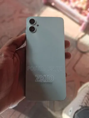 Samsung Galaxy M05 64 GB