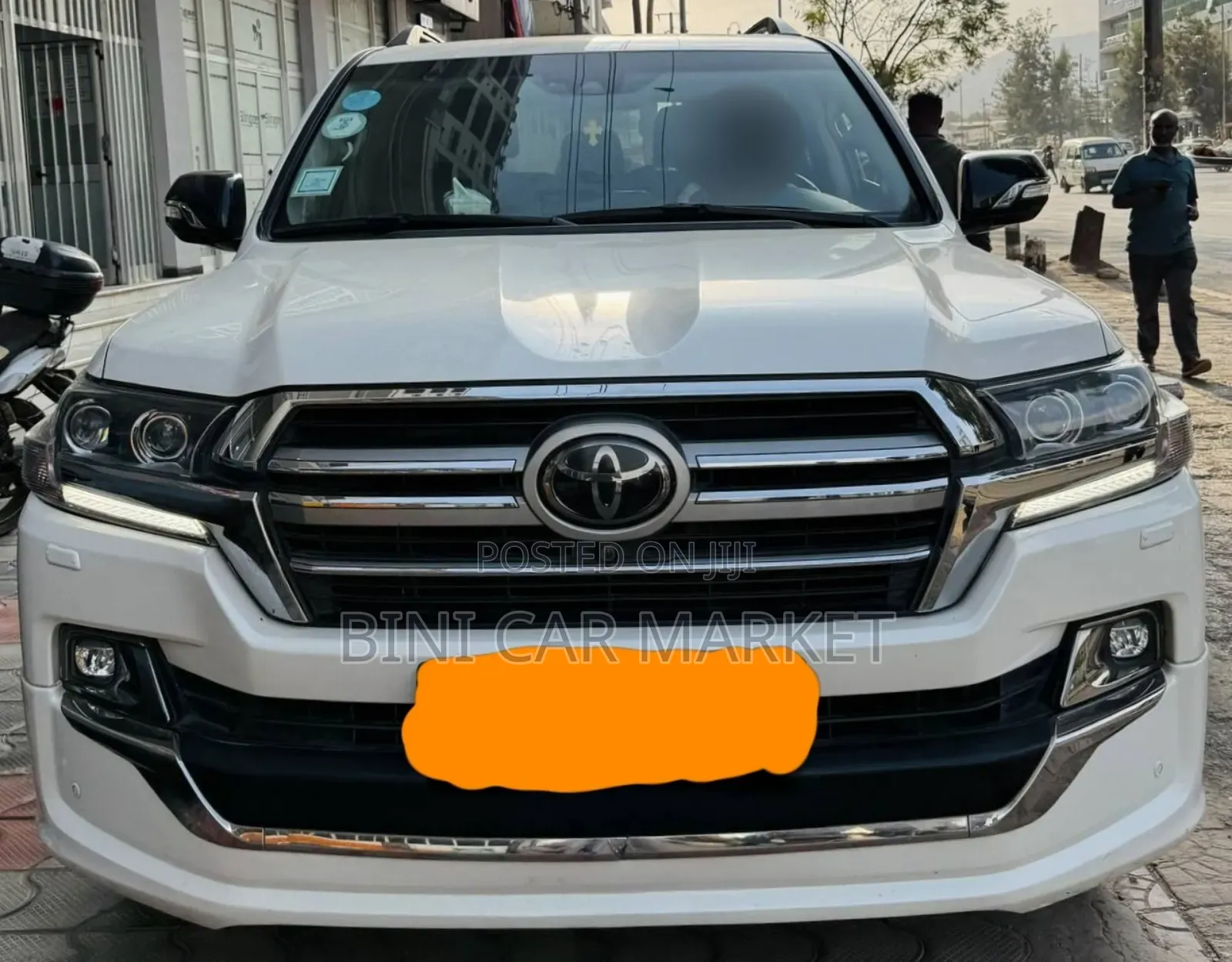 Toyota Land Cruiser 2020 White