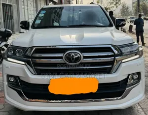 Toyota Land Cruiser 2020 White