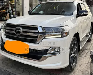 Toyota Land Cruiser 2020 White