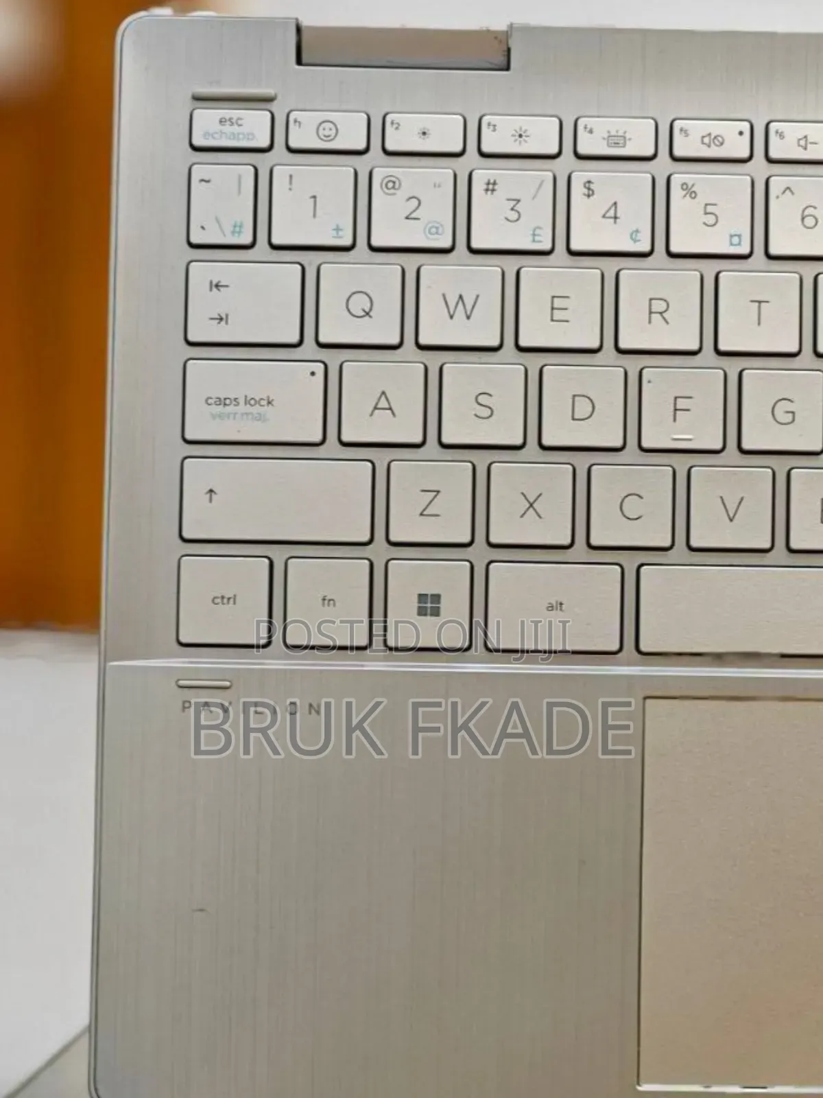 New Laptop HP Pavilion X360 8GB Intel Core I5 SSD 512GB