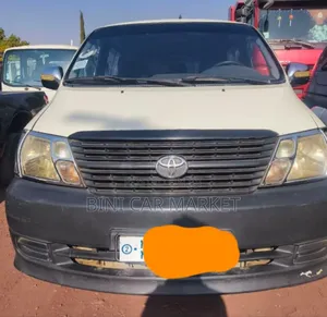 Toyota HiAce 2008 White