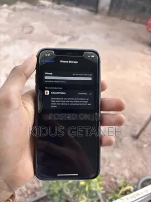 Apple iPhone 11 64 GB Black