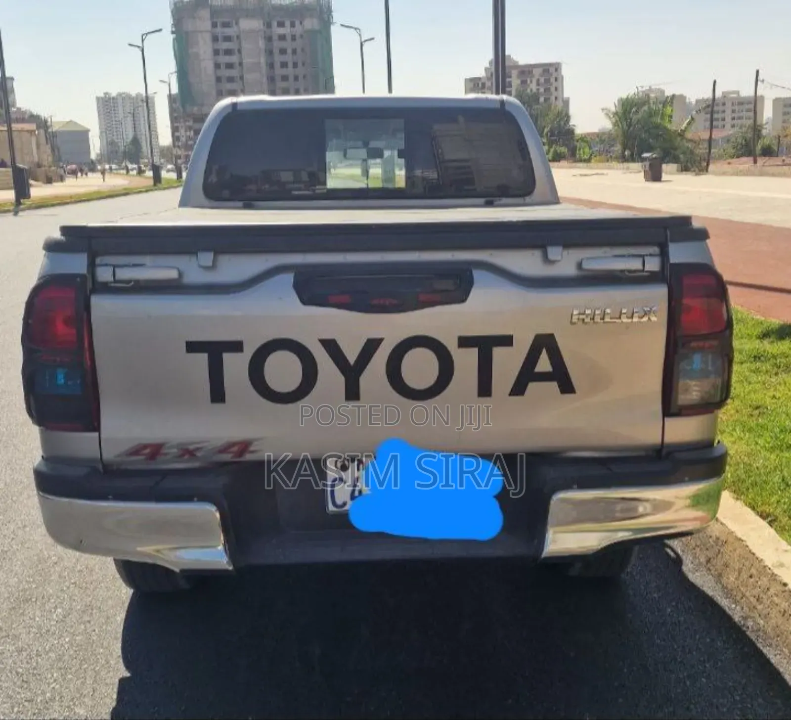 Toyota Hilux Revo Double Cab Deisel 2.8 AWD 2021 Silver