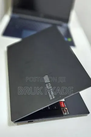 New Laptop Asus VivoBook 15 X505BA 16GB Intel Core I5 SSD 512GB