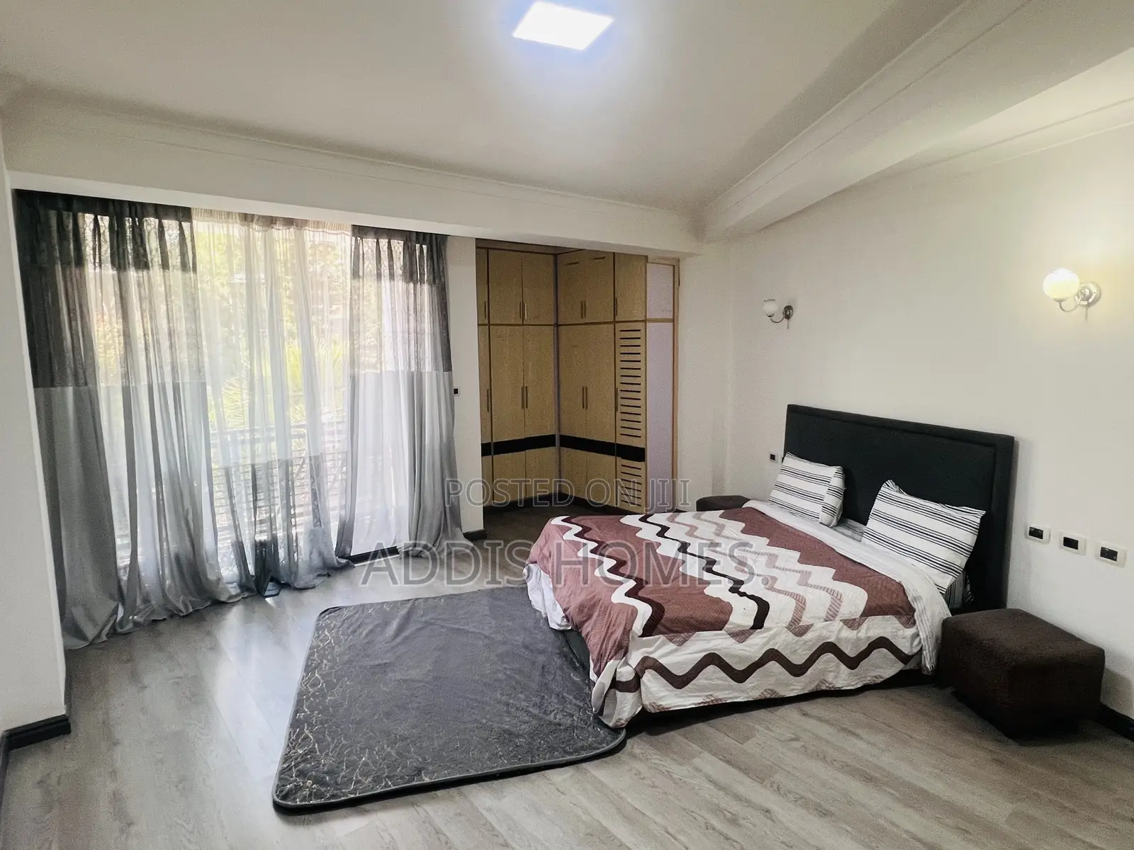 Furnished 3bdrm Apartment in Bole for rent