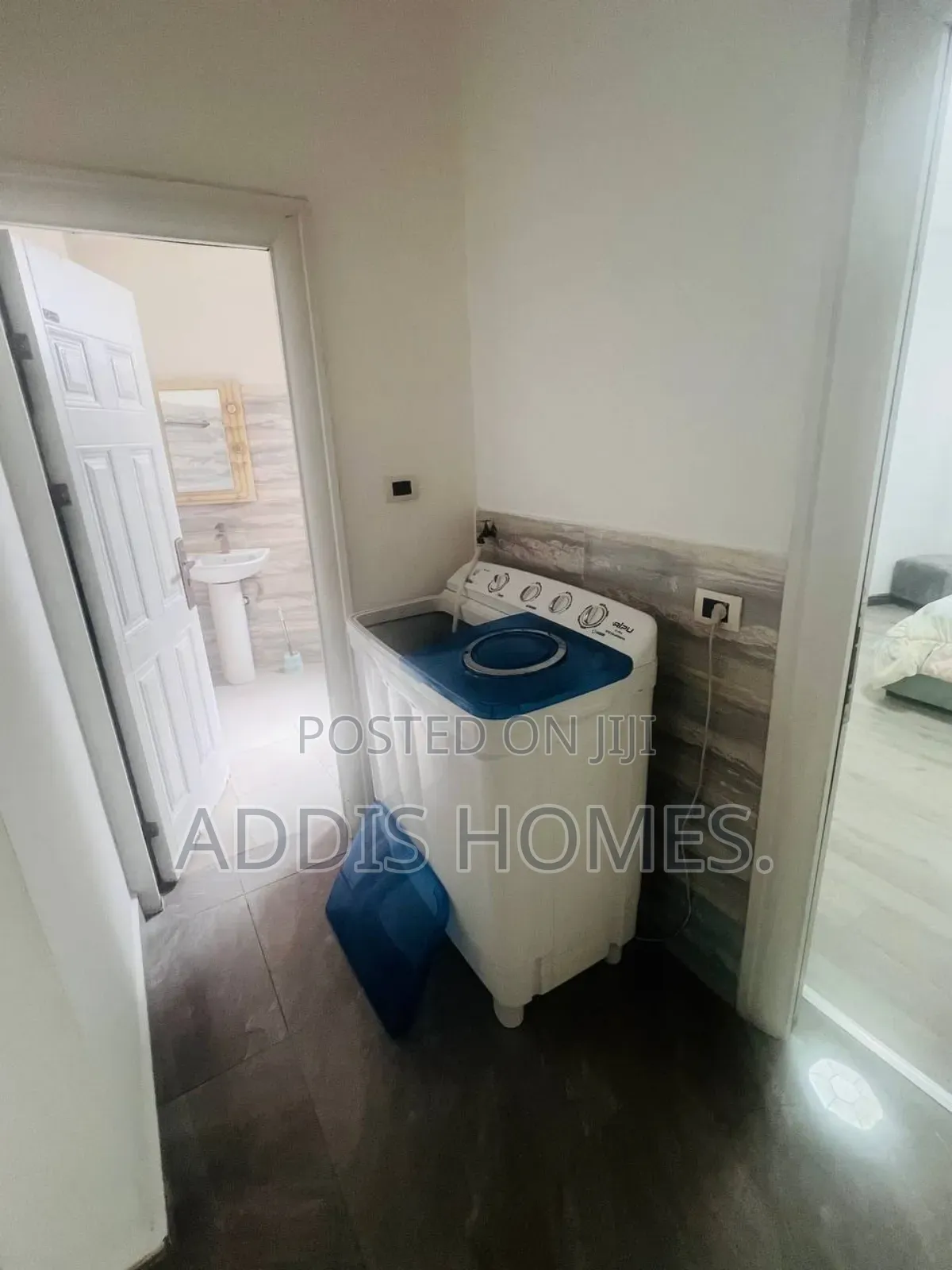 Furnished 3bdrm Apartment in Bole for rent