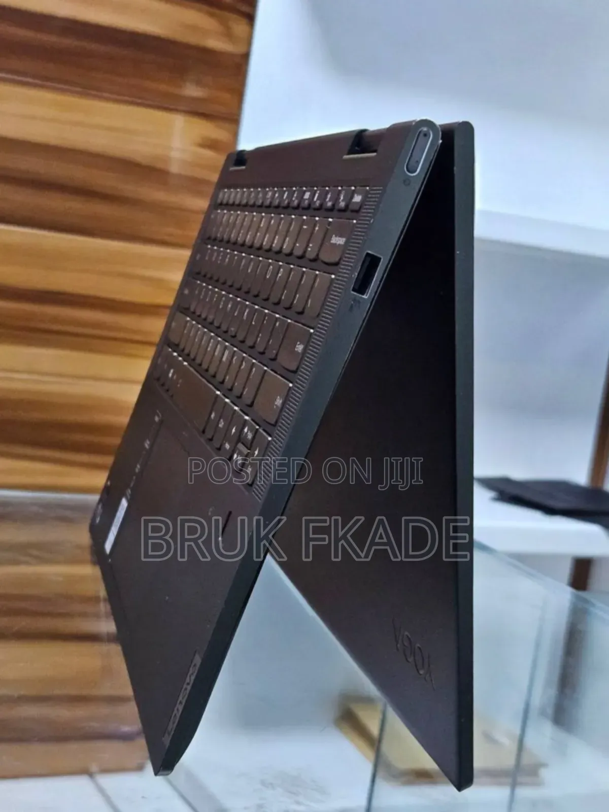 New Laptop Lenovo Yoga 7i 16GB Intel Core I5 SSD 256GB