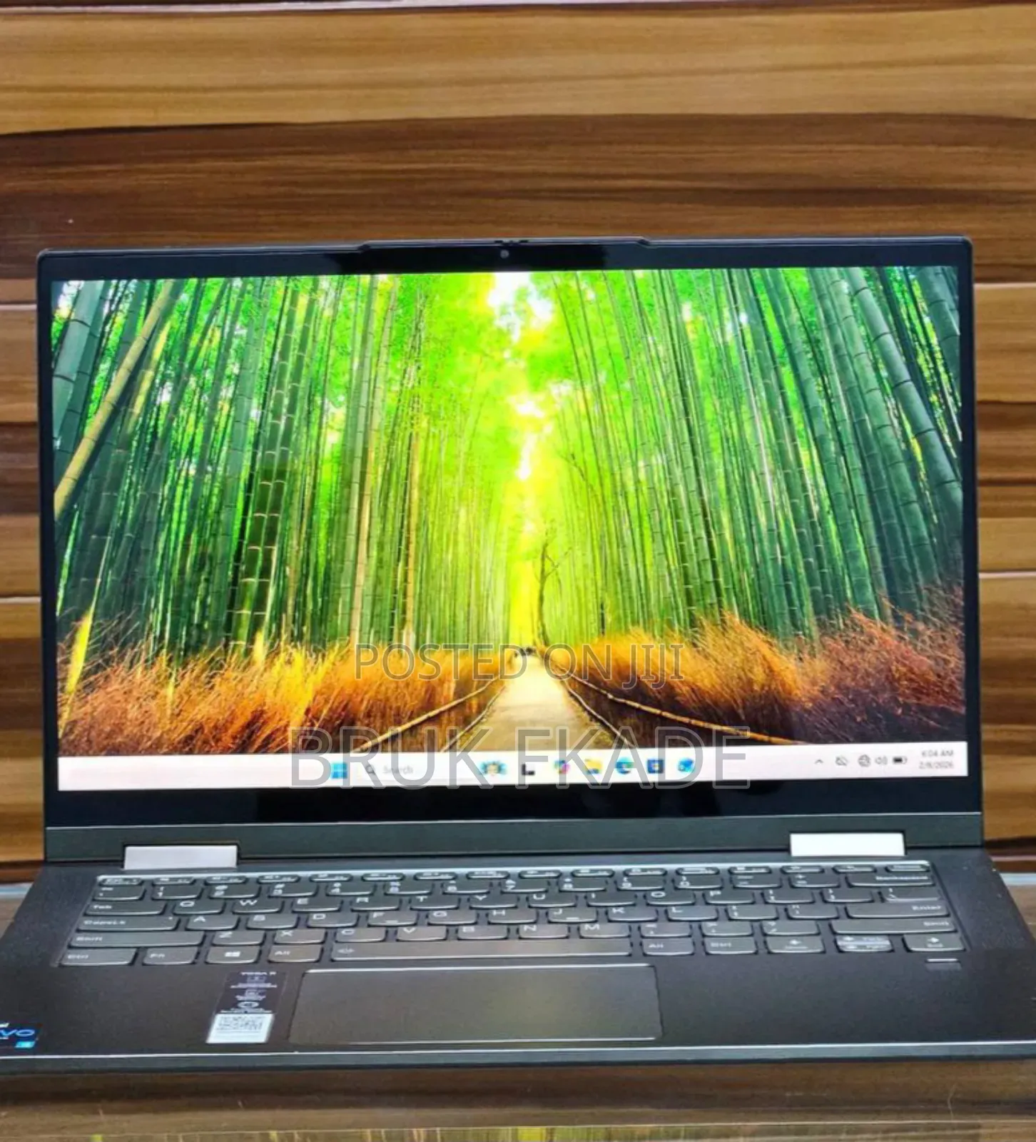 New Laptop Lenovo Yoga 7i 16GB Intel Core I5 SSD 256GB