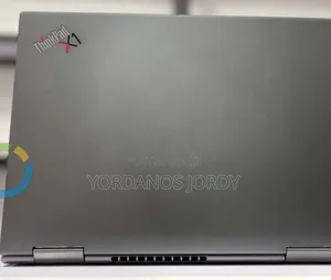 New Laptop Lenovo Yoga 7i 12GB Intel Core i5 SSD 512GB