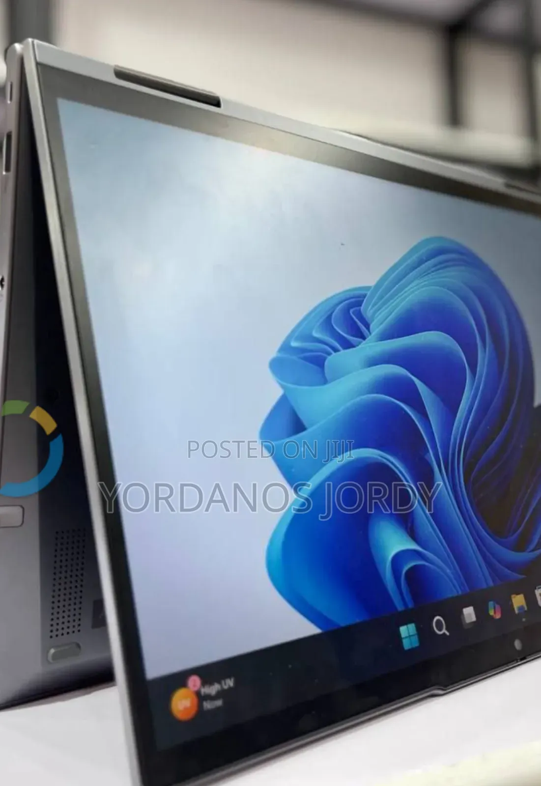 New Laptop Lenovo Yoga 7i 12GB Intel Core i5 SSD 512GB