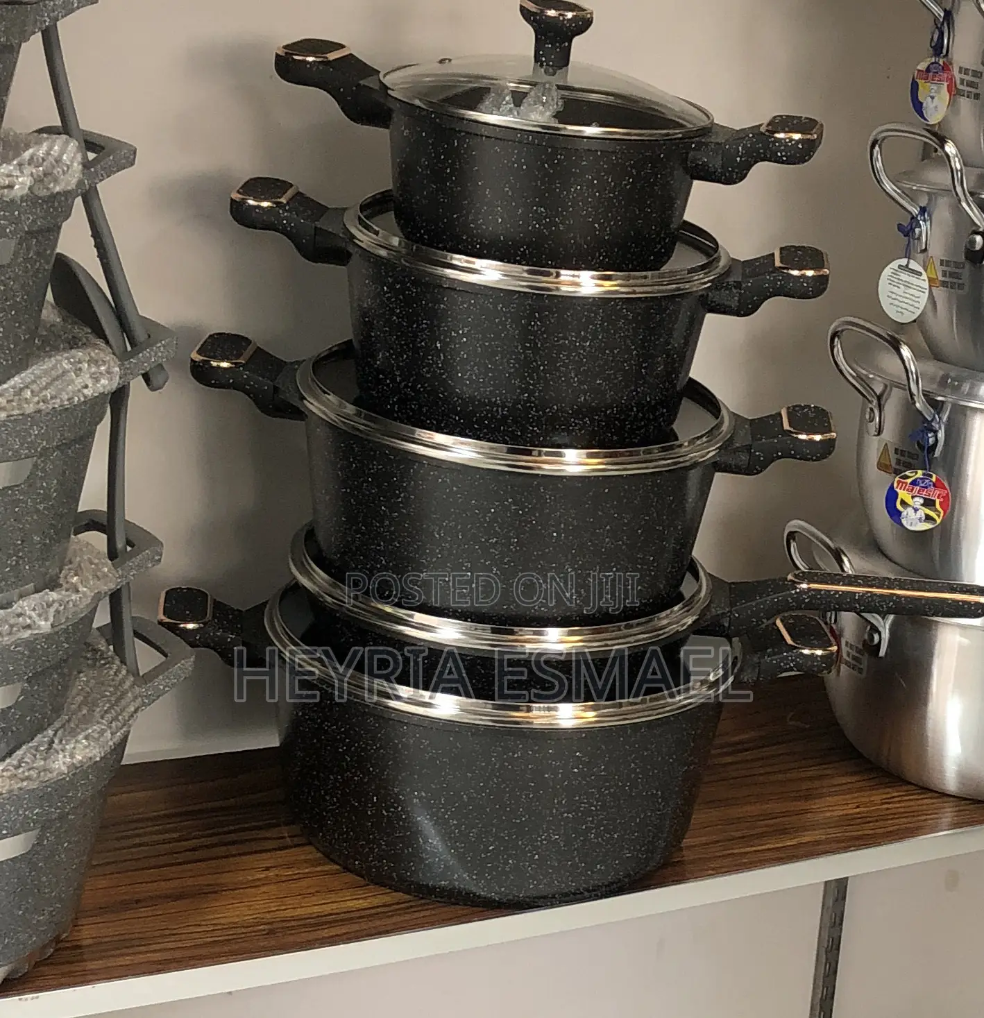 Momcoc Extraordinarily Engineered. 5set