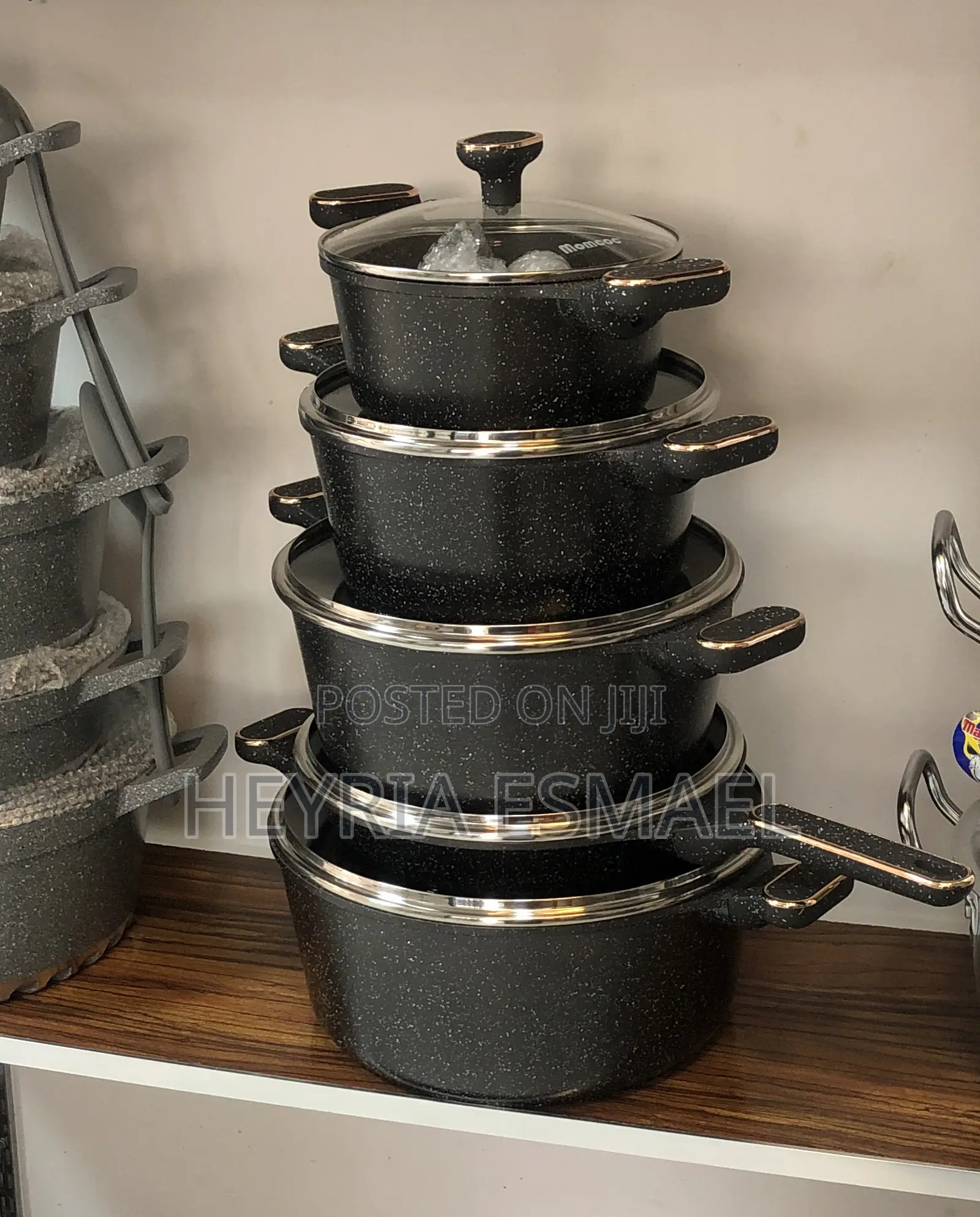 Momcoc Extraordinarily Engineered. 5set