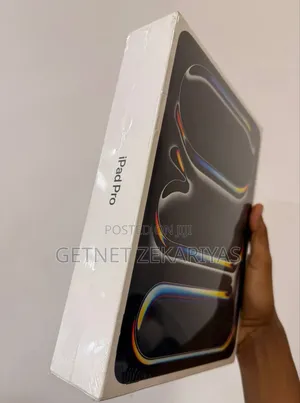 New Apple iPad Pro 11 (2025) 256 GB