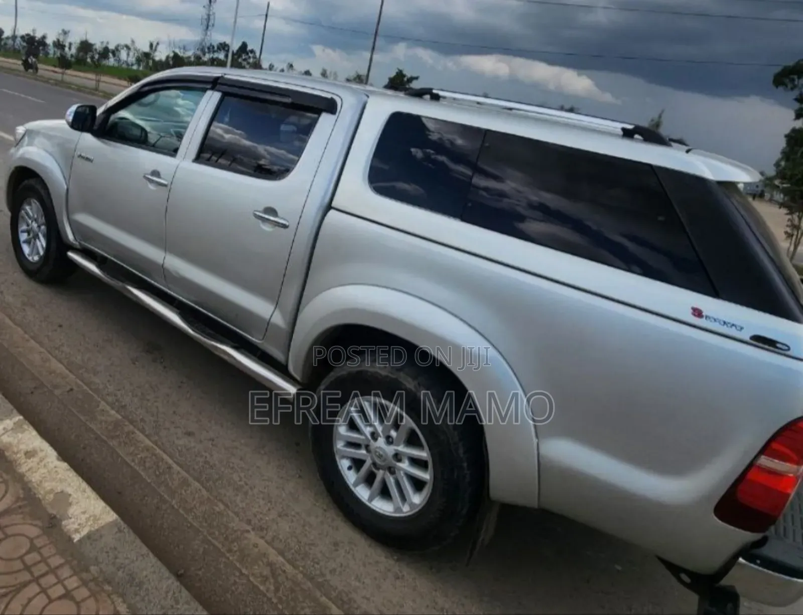 Toyota Land Cruiser 2012