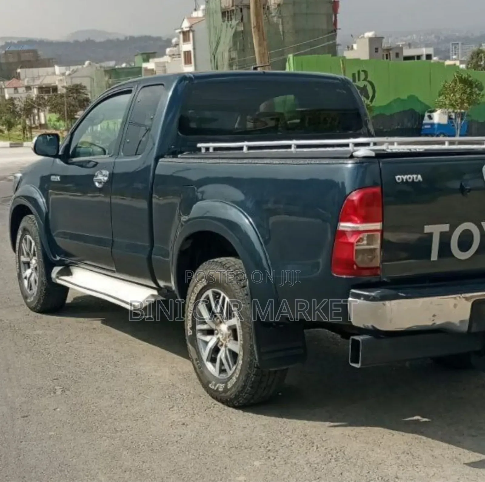Toyota Hilux 2014 Black