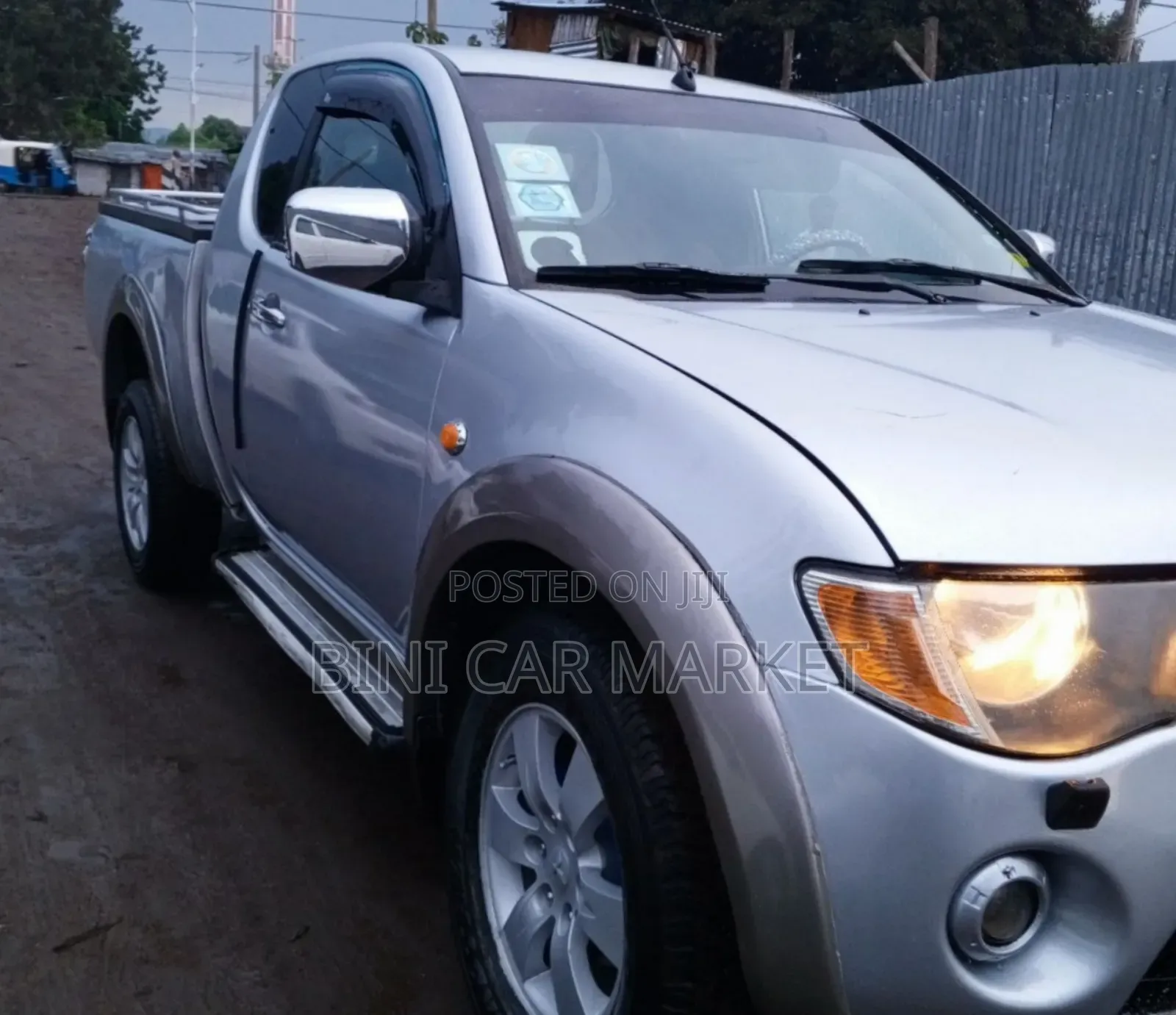 Mitsubishi L200 2007 Silver