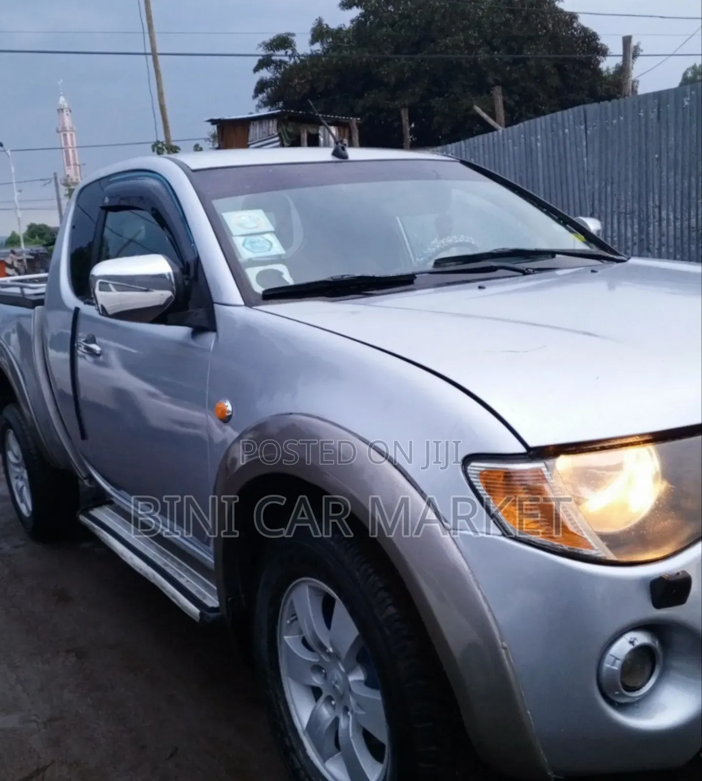 Mitsubishi L200 2007 Silver
