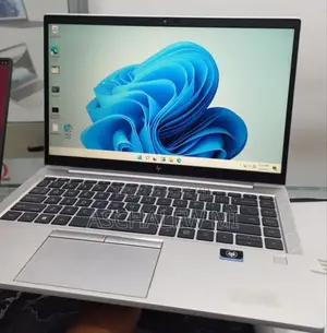 New Laptop HP EliteBook 840 G8 16GB Intel Core I7 SSD 512GB