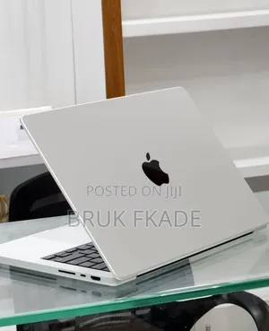 New Laptop Apple MacBook Pro M1 16GB Apple M1 SSD 512GB