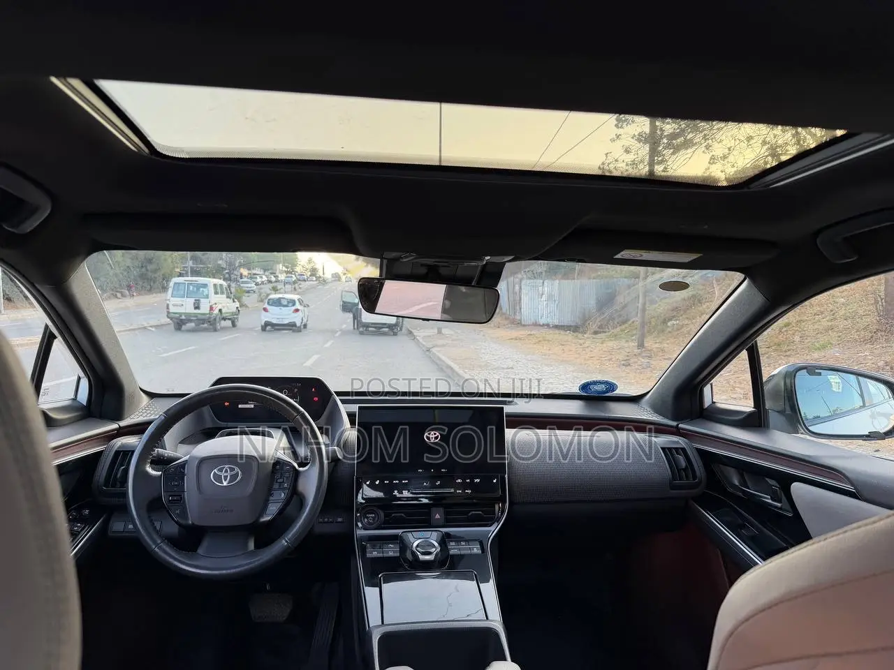 Toyota bZ4X 71.4 kWh FWD 2023 White