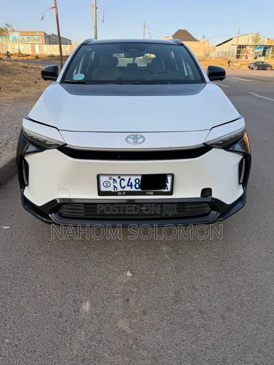 Toyota bZ4X 71.4 kWh FWD 2023 White