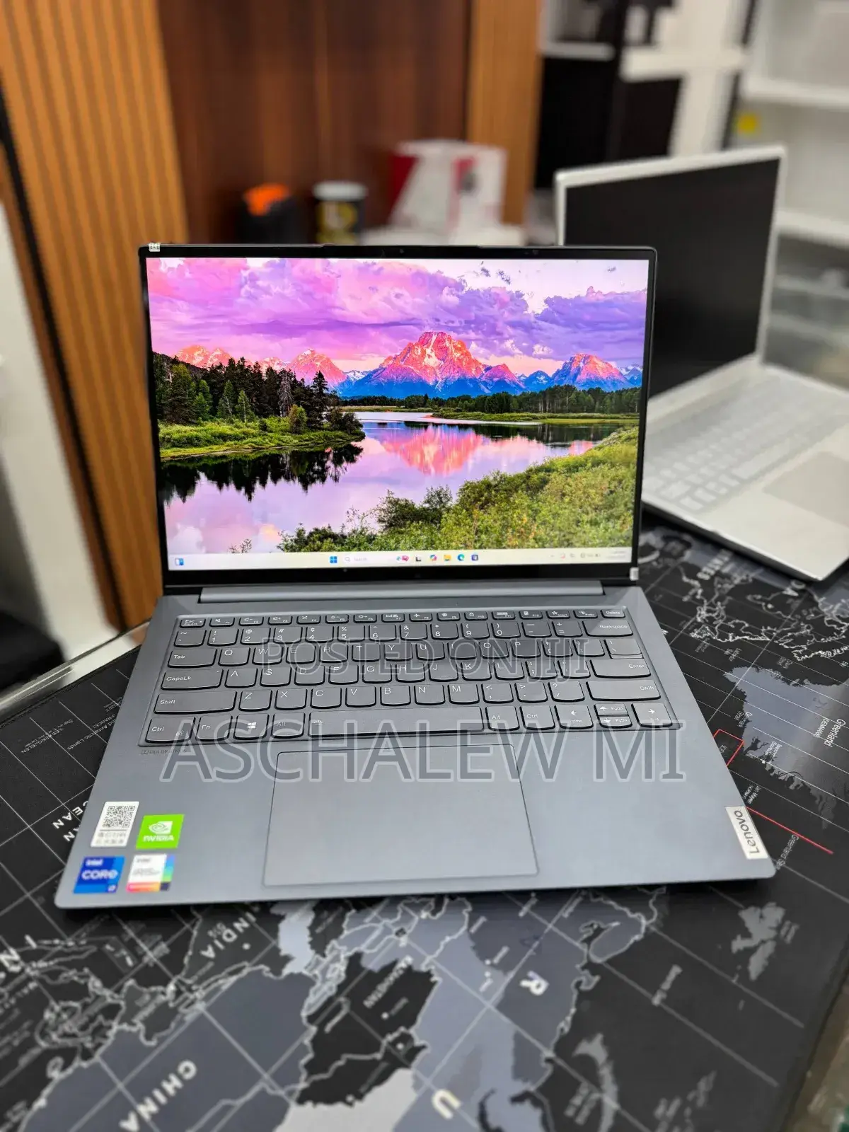 New Laptop Lenovo Yoga 3 16GB Intel Core I7 SSD 512GB