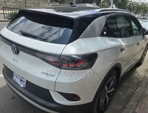 Volkswagen ID.4 2022 White