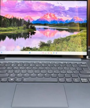 New Laptop Lenovo Yoga 11e 16GB Intel Core I7 SSD 512GB