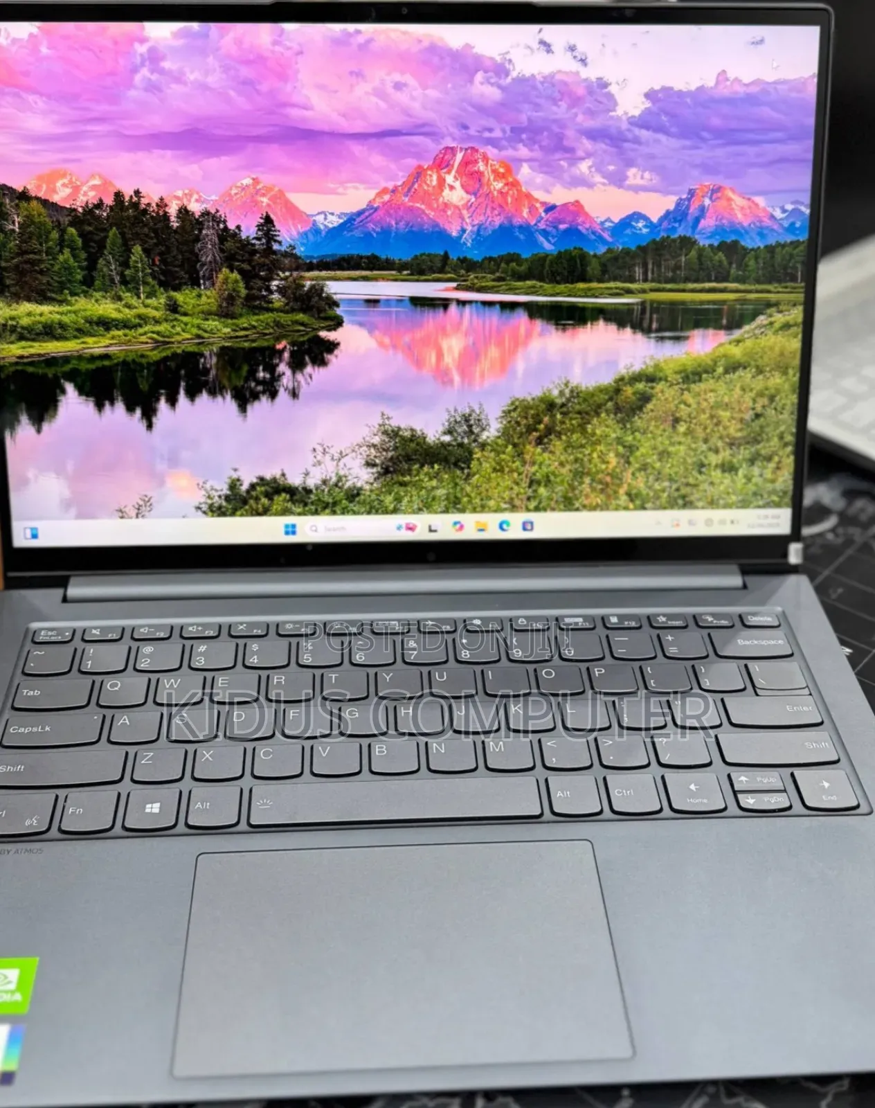 New Laptop Lenovo Yoga 11e 16GB Intel Core I7 SSD 512GB