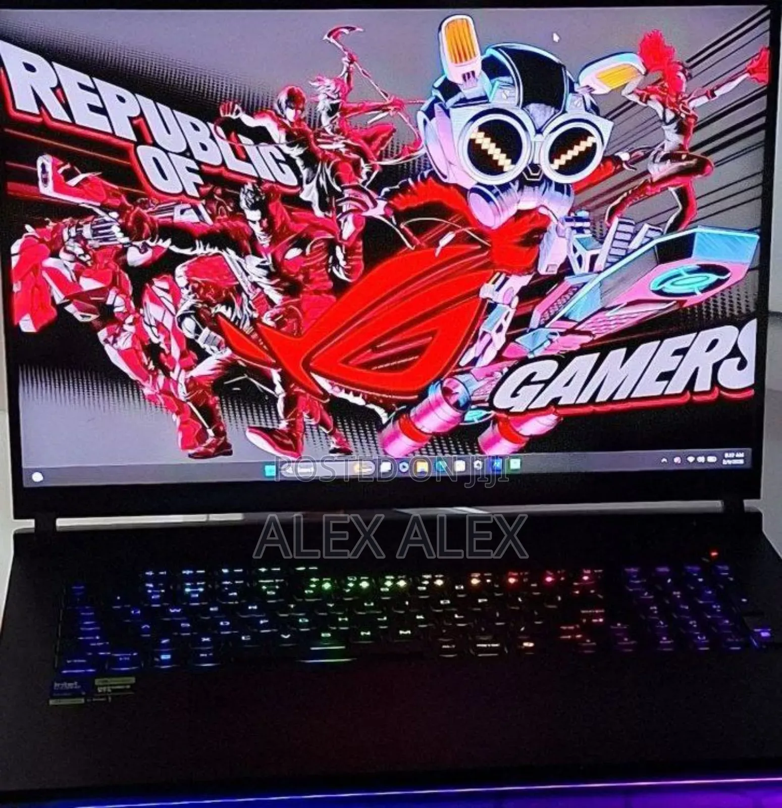 New Laptop Asus ROG Strix G17 32GB Intel Core Ultra 9 SSD 2T